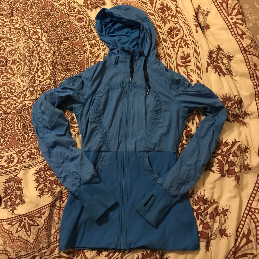 Lululemon reversible dance studio jacket